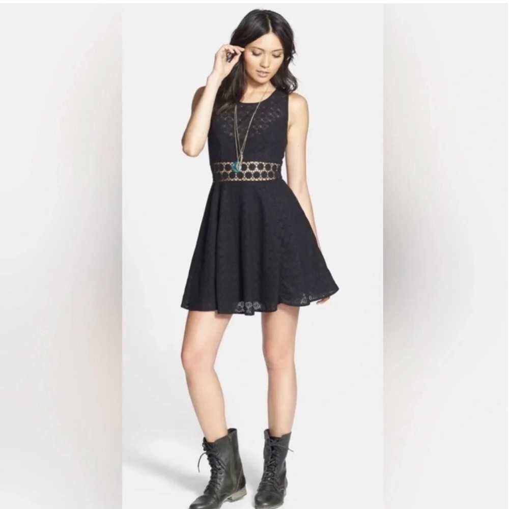 Free People Daisy Lace Skater Mini Dress - Black, Size 8